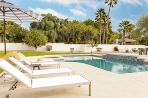 Lounge poolside.