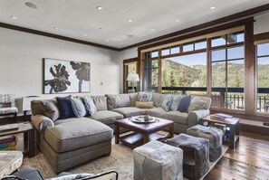 Living Room, Furniture, Indoors, Couch, Home Decor