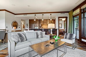 Home Decor, Living Room, Furniture, Indoors, Table