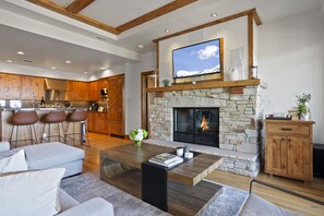 Indoors, Living Room, Furniture, Fireplace, Flooring