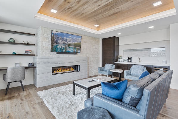 Indoors, Living Room, Furniture, Home Decor, Fireplace