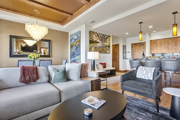 Living Room, Furniture, Indoors, Couch, Home Decor