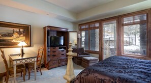 Chair, Furniture, Bed, Screen, Home Decor
