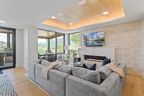 Indoors, Living Room, Furniture, Home Decor, Couch