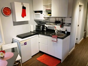 Kitchenette with plenty of storage