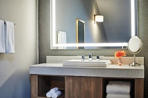 Full bathroom