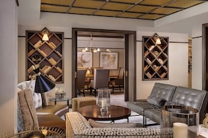 Lounge area