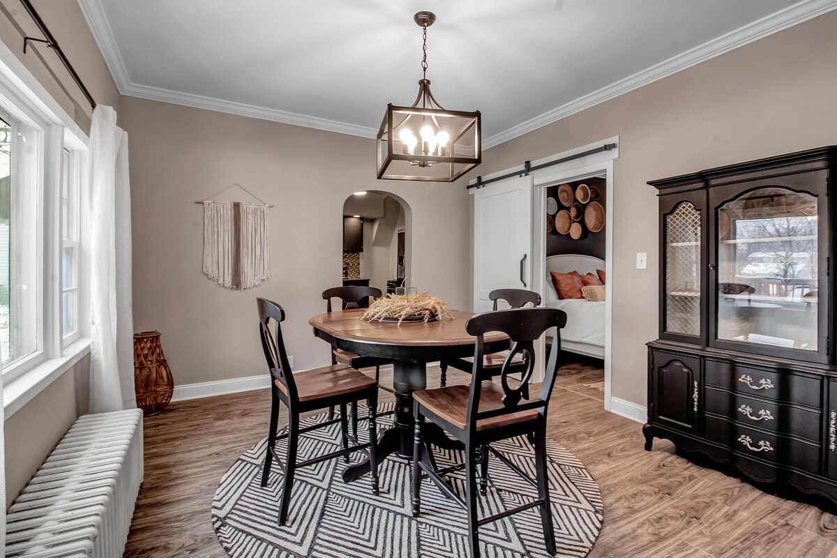 Renovated | Near Airport | Central Location