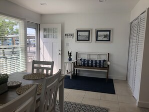 Entryway with full-size washer/dryer