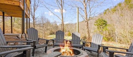 Firepit in Winter