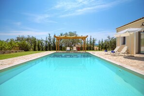 Enjoy the sparkling pool all day long