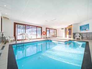 Pool Indoor