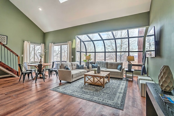 Vernon Township Vacation Rental | 2BR | 2BA | 1,300 Sq Ft | Stairs Required