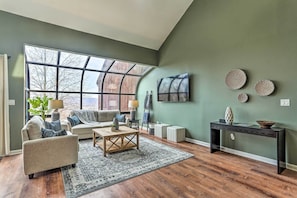 Living Room | Smart TV