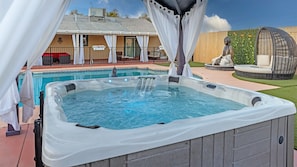 Resort like home - Endless hours of games, fun and relaxation