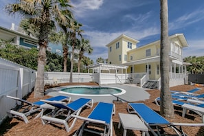 Beautiful In Ground Pool- Heating Optional- Plenty of chaise lounges