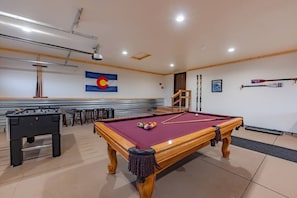 Play classic pool or 9 ball with different rack options