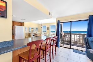 Bar and Stools - Bar with 3 stools - Look at the Ocean View from this Condo!