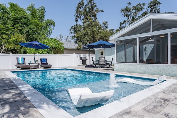 Fabulous outdoor, heated swimming pool, with loungers & BBQ grill