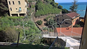 External 84 steps to arrive to second floor