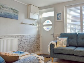Living room | Fisherman&rsquo;s Cottage, Loftus, Saltburn-by-the-Sea