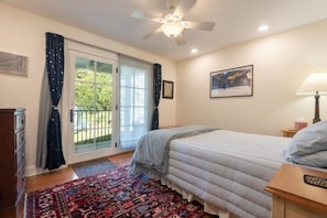 Queen bed