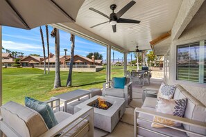 Relaxing Outdoor Area