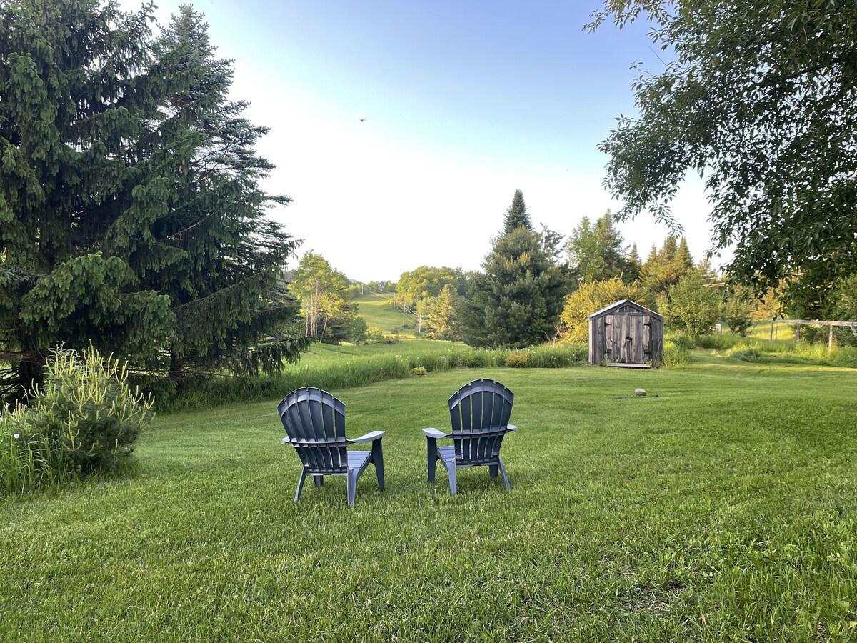 “Little House” near Montpelier & Maple Corner, Calais, Vermont