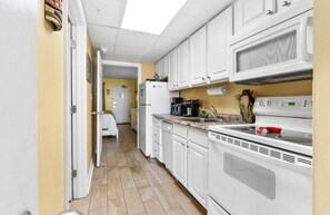 A fully stocked kitchen makes meal preparation a breeze.