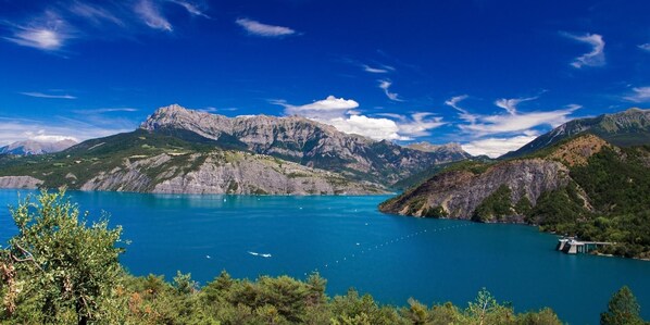 Lac proche de la maison. 