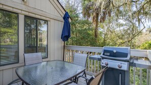 Outdoor dining and grilling right off your house