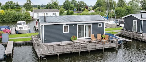 Extérieur maison de vacances [été]