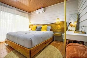 master room, king bed + ac + tv