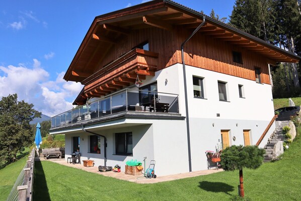 Extérieur maison de vacances [été]