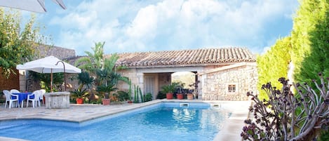 Piscine maison de vacances