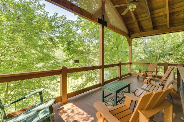 Hayesville Vacation Rental | 2BR | 2BA | Stairs Required | 1,400 Sq Ft