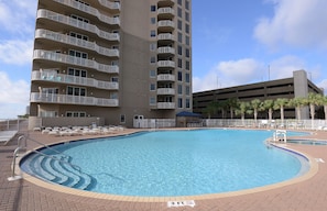 Tidewater Outdoor Pool