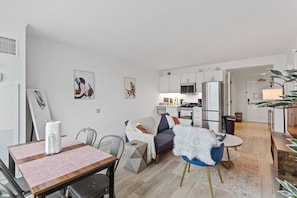 A beautiful beachfront CozySuites await you!