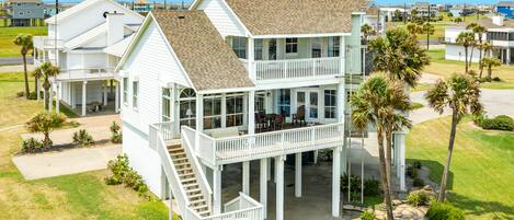 2 decks, great views, private walkover - you'll love your vacation at Sweet Spirit!