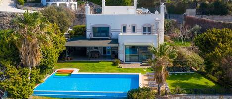 Villa Minerva from above