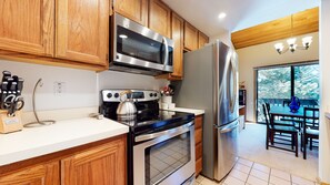 Chair, Furniture, Room, Indoors, Oven