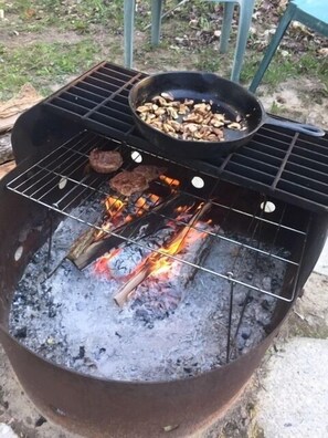 Firepit with cooking grill