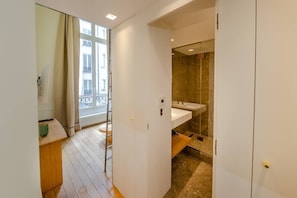 entree salon