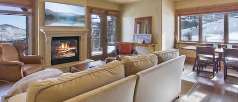 Living room with views of ski trails