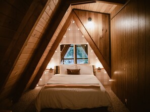 Sleep in a instagram-worthy loft