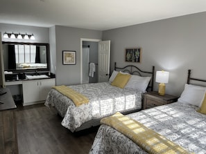 Bedroom with 2 comfy queen beds