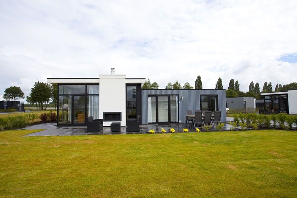 Extérieur maison de vacances [été]