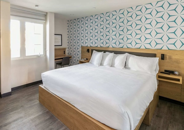 All of our units are one-of-a-kind; decor and floor plan may vary from the photos shown