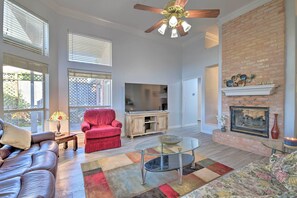 Living Area | Smart TV w/ Cable | Fireplace