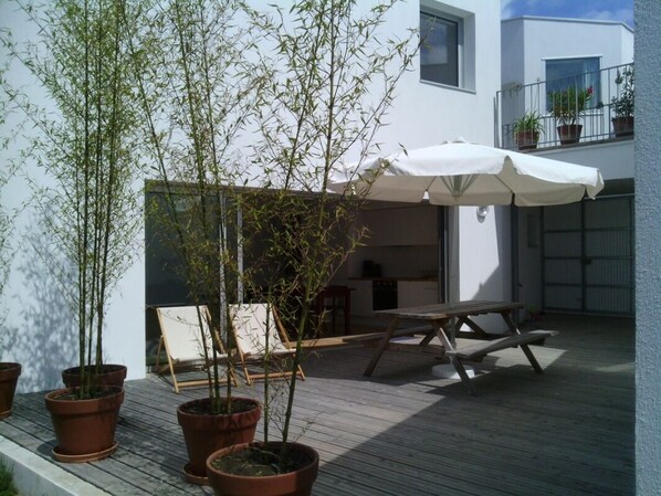 Photo 0
